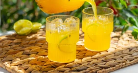 Холодный зелёный чай с&nbsp;жасмином и&nbsp;тропическими фруктами