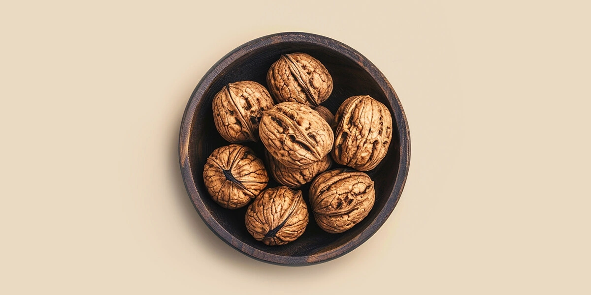 Грецкие орехи: польза, вред и&nbsp;сколько можно съедать в&nbsp;день