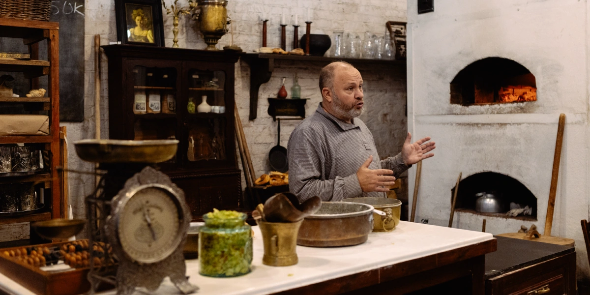 Повод есть: Коломна, пастила и&nbsp;Достоевский наизнанку