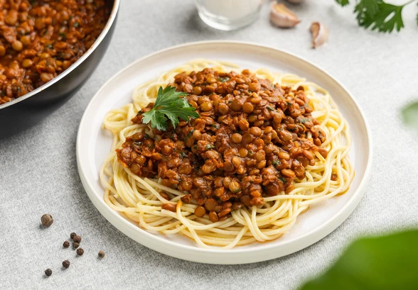 Рецепт «Спагетти с&nbsp;чечевичным соусом»