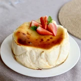 Баскский чизкейк с&nbsp;ванилью