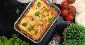 Киш с&nbsp;томатами черри и&nbsp;базиликом