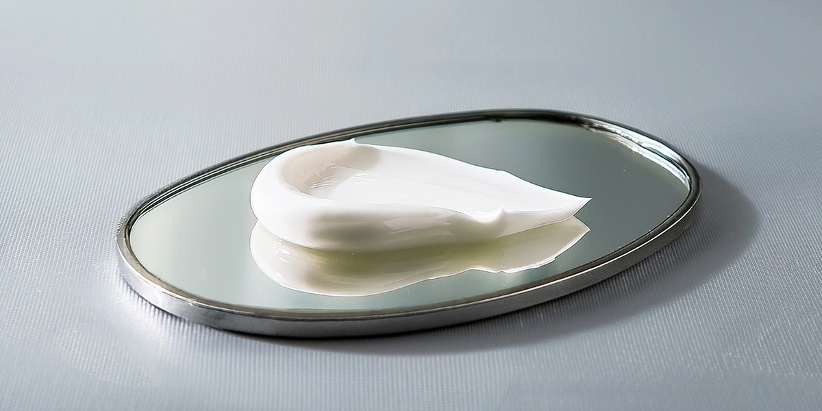 Спикулы: всё, что нужно знать о&nbsp;косметике с&nbsp;микроиглами