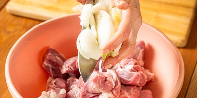 Какой шашлык самый вкусный? Готовим по&nbsp;самым популярным рецептам и&nbsp;выбираем