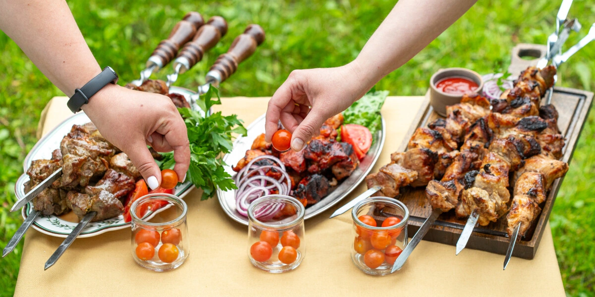 Какой шашлык самый вкусный? Готовим по&nbsp;самым популярным рецептам и&nbsp;выбираем