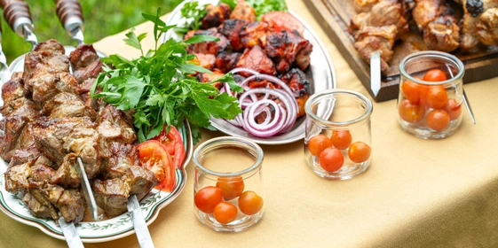 Какой шашлык самый вкусный? Готовим по&nbsp;самым популярным рецептам и&nbsp;выбираем