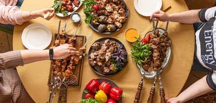 Какой шашлык самый вкусный? Готовим по&nbsp;самым популярным рецептам и&nbsp;выбираем