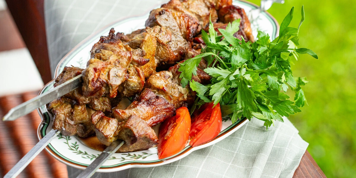 Встречайте победителя — шашлык в&nbsp;вине!