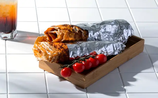 Дюрюм с&nbsp;курицей