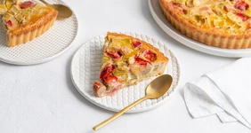 Пирог с&nbsp;ревенём