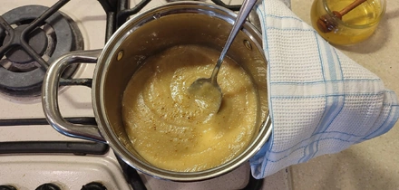 Эксперимент: варим яблочно-медовую горчицу