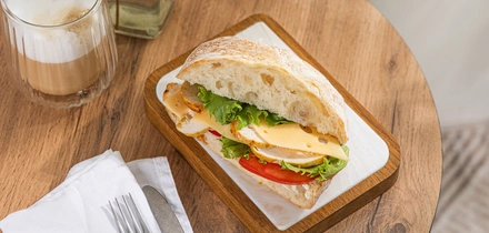 Заготовки для&nbsp;морозилки: 7 рецептов блюд из&nbsp;курицы, которые сэкономят время и&nbsp;силы