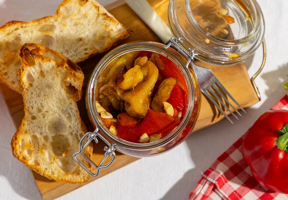 Рецепт « Болгарский перец в&nbsp;масле с&nbsp;чесноком на&nbsp;зиму»