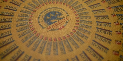 Как отличить настоящий швейцарский сыр от&nbsp;его копии