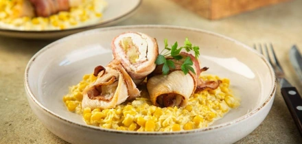 К праздничному столу: рецепты горячего, салатов, закусок и&nbsp;десертов