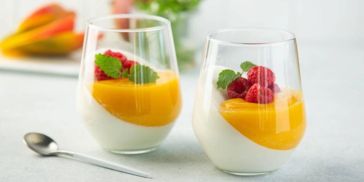 К праздничному столу: рецепты горячего, салатов, закусок и&nbsp;десертов