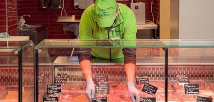 Стейки и&nbsp;шашлыки: где купить и&nbsp;как приготовить вкусное мясо на&nbsp;гриле? 