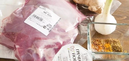 Шашлык из&nbsp;индейки: маринад на&nbsp;кефире, с&nbsp;соевым соусом и&nbsp;кофе