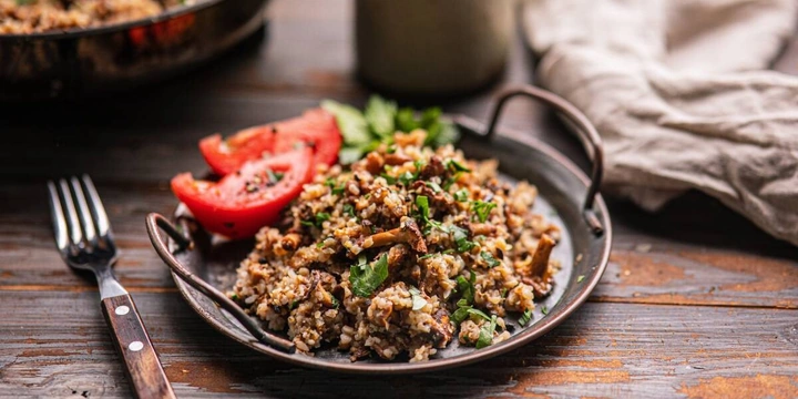 Рецепты в&nbsp;казане: как приготовить на&nbsp;костре шулюм, плов и&nbsp;гречку