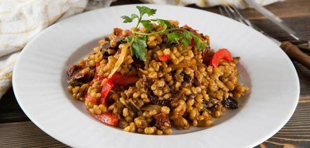 14 рецептов с&nbsp;крупами: от&nbsp;каши на&nbsp;завтрак до&nbsp;воздушного десерта