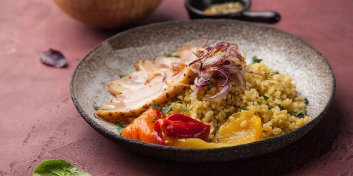 14 рецептов с&nbsp;крупами: от&nbsp;каши на&nbsp;завтрак до&nbsp;воздушного десерта