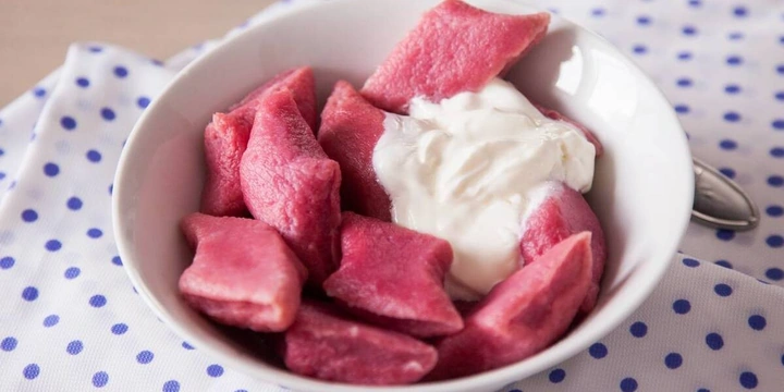 От горячего до&nbsp;десерта: 10 рецептов из&nbsp;творога, которые не займут много времени