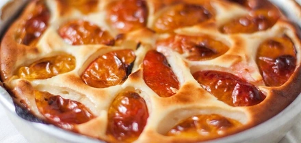 От горячего до&nbsp;десерта: 10 рецептов из&nbsp;творога, которые не займут много времени