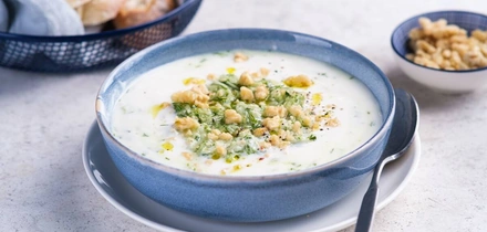 Рецепты для&nbsp;дачи: как готовить окрошку и&nbsp;клубничный суп