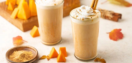 От глинтвейна до&nbsp;тыквенного латте: рецепты согревающих напитков