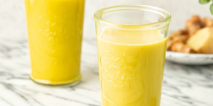 От глинтвейна до&nbsp;тыквенного латте: рецепты согревающих напитков