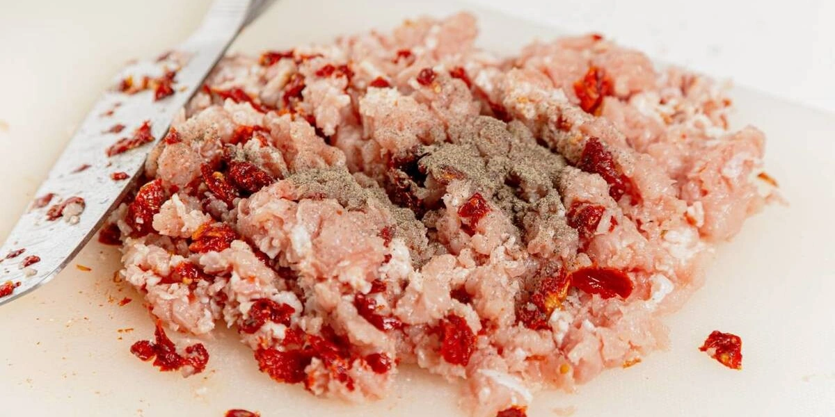 Как сделать бургеры в&nbsp;домашних условиях: рецепты котлет, соусов и&nbsp;советы кулинаров