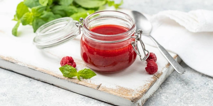 Чем полезна малина, когда её можно детям и&nbsp;что с&nbsp;аллергией