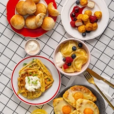 Заготовки для&nbsp;морозилки: 8 рецептов блюд из&nbsp;творога для&nbsp;завтрака, обеда и&nbsp;ужина