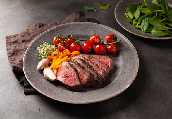 Рецепт «Ростбиф с&nbsp;овощами гриль»