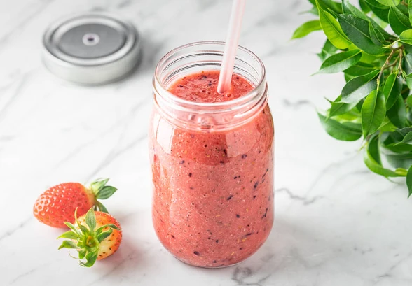 Рецепт «Ягодный смузи с&nbsp;рисовым молоком»