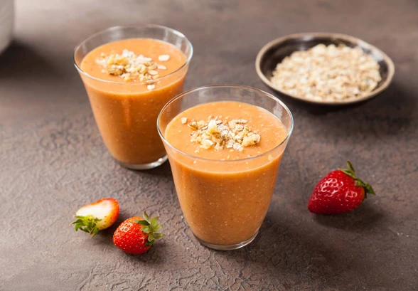 Рецепт «Смузи манго-клубника»