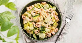 Паста с&nbsp;цукини и&nbsp;креветками