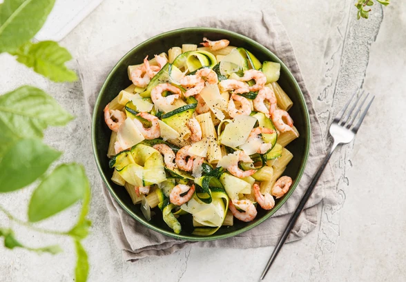 Рецепт «Паста с&nbsp;цукини и&nbsp;креветками»