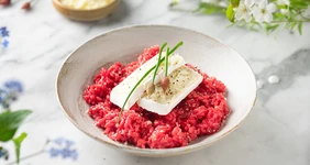 Ризотто со свёклой и&nbsp;сыром бри