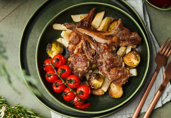 Рецепт «Баранья корейка с&nbsp;печёными овощами»