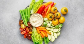 Рождение, зрелость и&nbsp;старение овощей и&nbsp;зелени: как меняется содержание нутриентов со временем