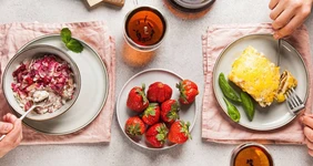 Как вести себя в&nbsp;ресторане? 6 правил Ивана Глушкова