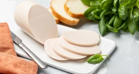 Чего нет и&nbsp;не будет в&nbsp;колбасах ВкусВилл: 10 честных ответов на&nbsp;ваши вопросы