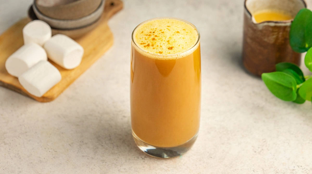 От глинтвейна до&nbsp;тыквенного латте: рецепты согревающих напитков