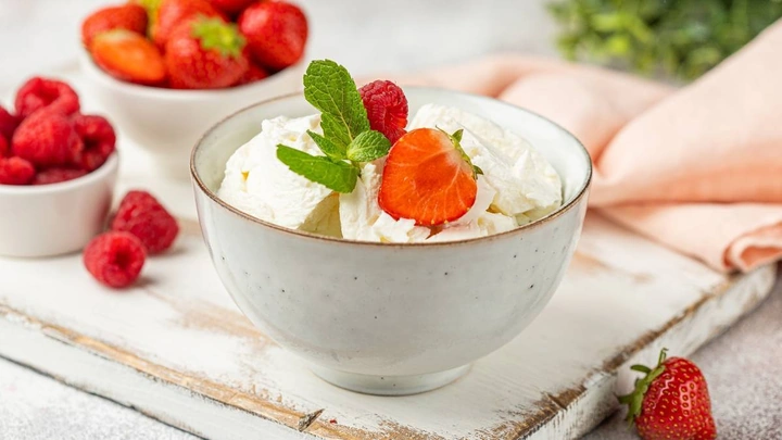 Всё о&nbsp;твороге за&nbsp;2 минуты: виды, польза и&nbsp;интересные факты