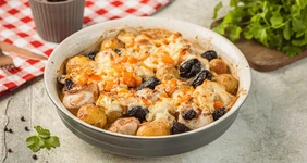 Кролик в&nbsp;сливках с&nbsp;черносливом