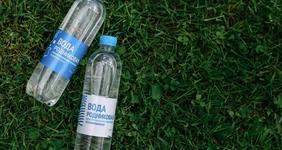 Какую воду лучше пить: газированную или без&nbsp;газа