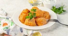 Сырные шарики с&nbsp;болгарским перцем