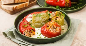 Фаршированные овощи с&nbsp;индейкой и&nbsp;рисом