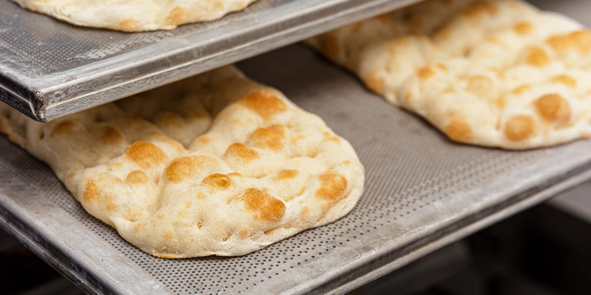 …остужают до&nbsp;комнатной температуры…